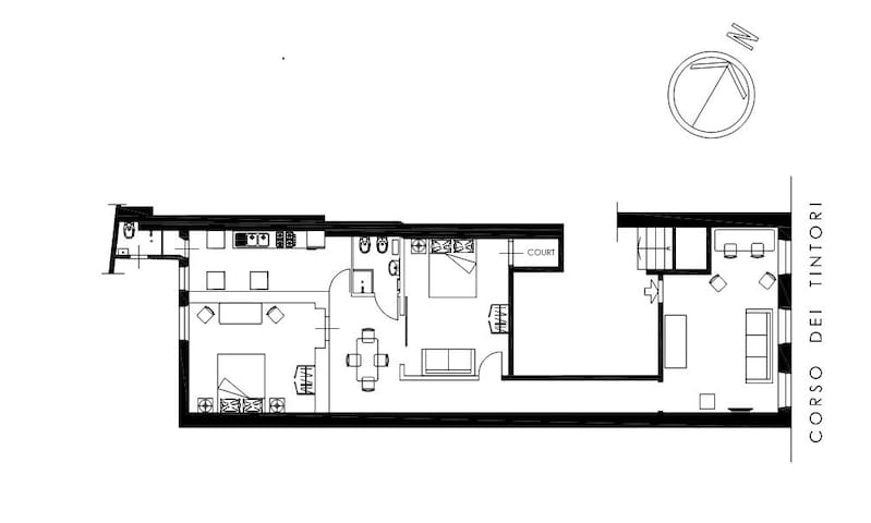 Spacious apartment in the heart of Florence gallery image 3