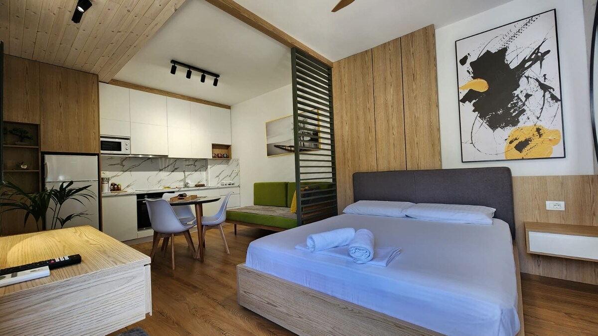 Listing 956574613260444202