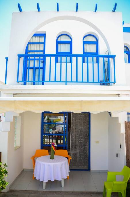 ENTRATA CON PATIO