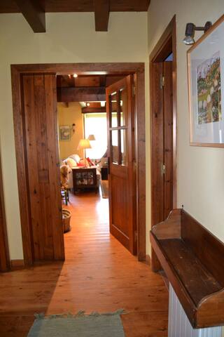 Semi-detached house with large garden in Fontanals gallery image 4