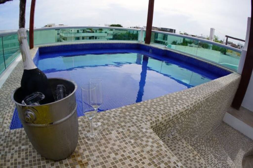 Pool,Water,Building