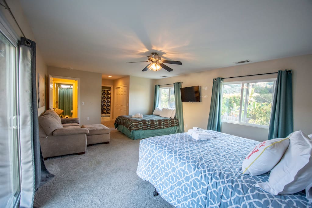 Master Bedroom 1 with 1 Cal King and 1 Queen Bed