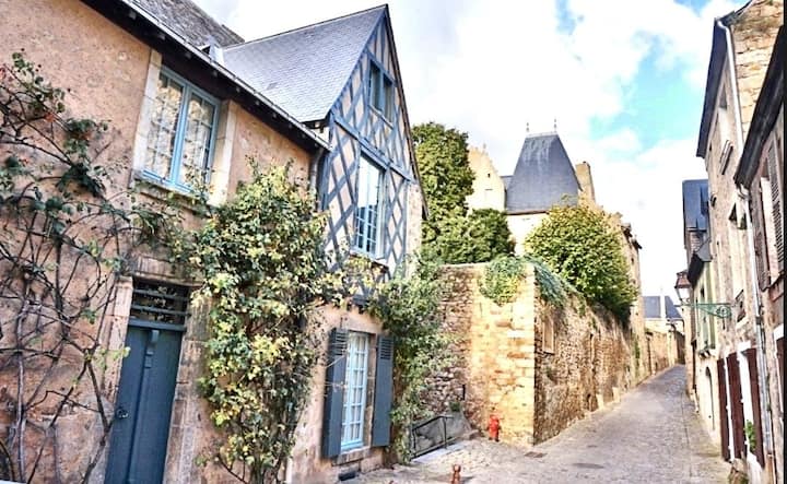 Charmante Maison Au Cœur Du Vieux Mans - Le Mans