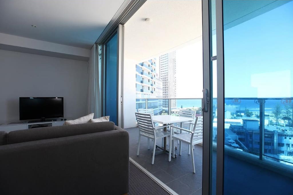 2 Bedroom Apartment Pool & Ocean Views at Hilton Surfers Paradise