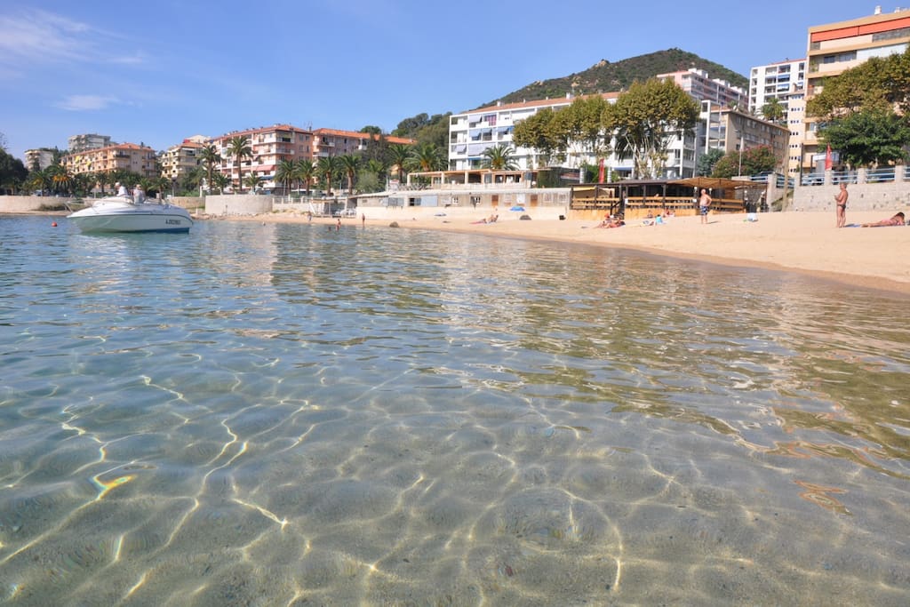 Plage-restaurant du Trottel à 100m