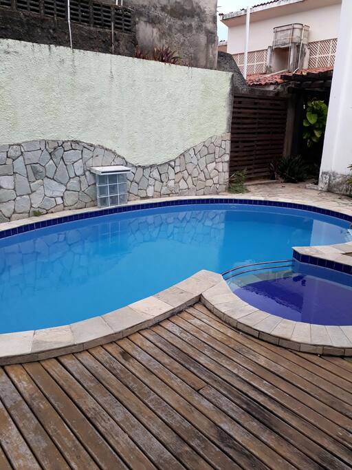 piscina a disposição