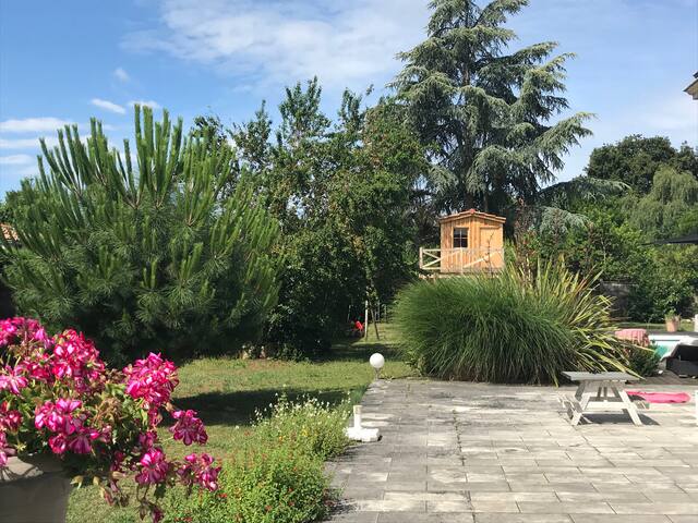 Grande maison familiale avec piscine à Bordeaux gallery image 5