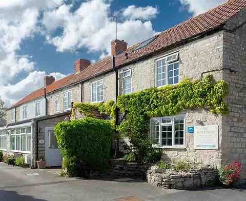 The Gelding, 2 bed cottage near coast & moors