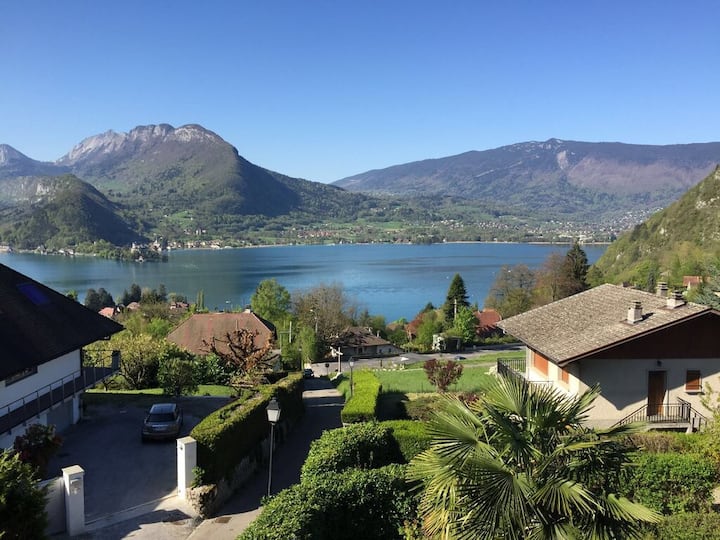 Annecy : locations de vacances avec accès à un lac - Auvergne-Rhône-Alpes,  France | Airbnb