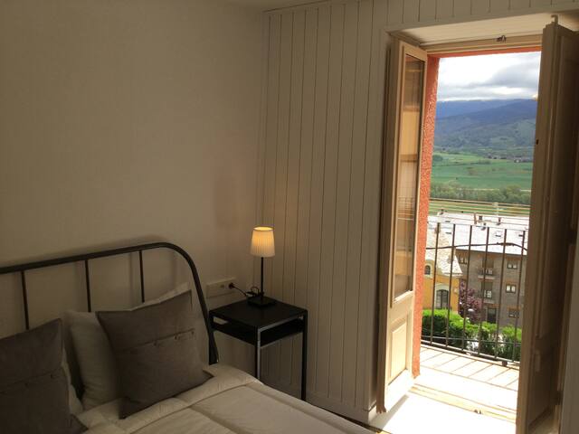 Get De mobles de sortida al costat de la mar Free De Mobles De Sortida Al Costat De La Mar