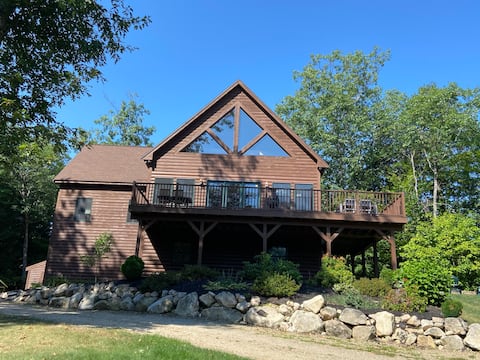 Njoy Charm - A Beautiful Maine Retreat