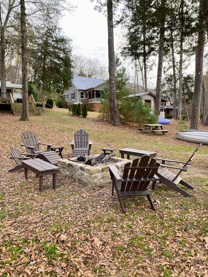 12 Best PetFriendly Cabins Near Guntersville Lake, Alabama, USA