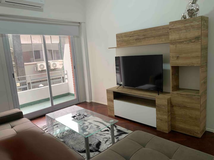 Fully equipped one-bedroom apartment in Monserrat