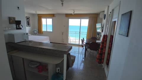 LOFT apartment on the beach of iracema