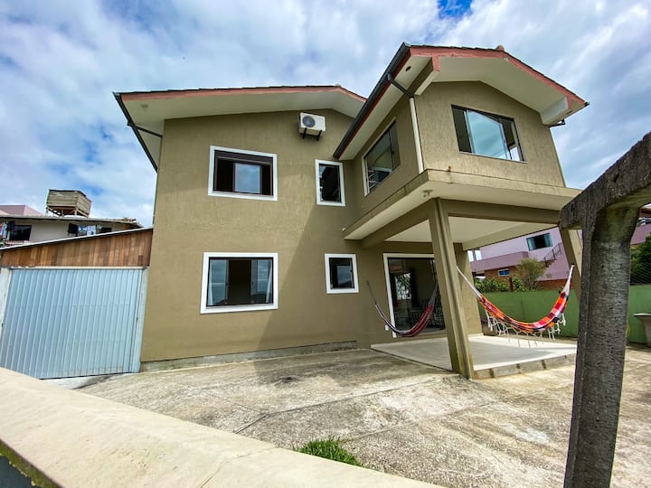 Casa Térrea Para Até 4 Pessoas Em Garopaba - Garopaba
