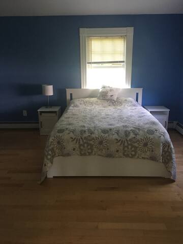 Private room in East Gloucester