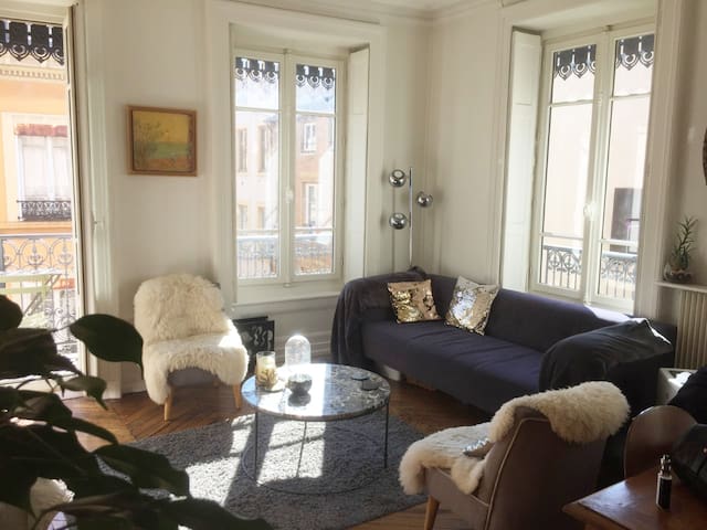 Appartement Lyon presqu’ile 69002 Métro Cordeliers