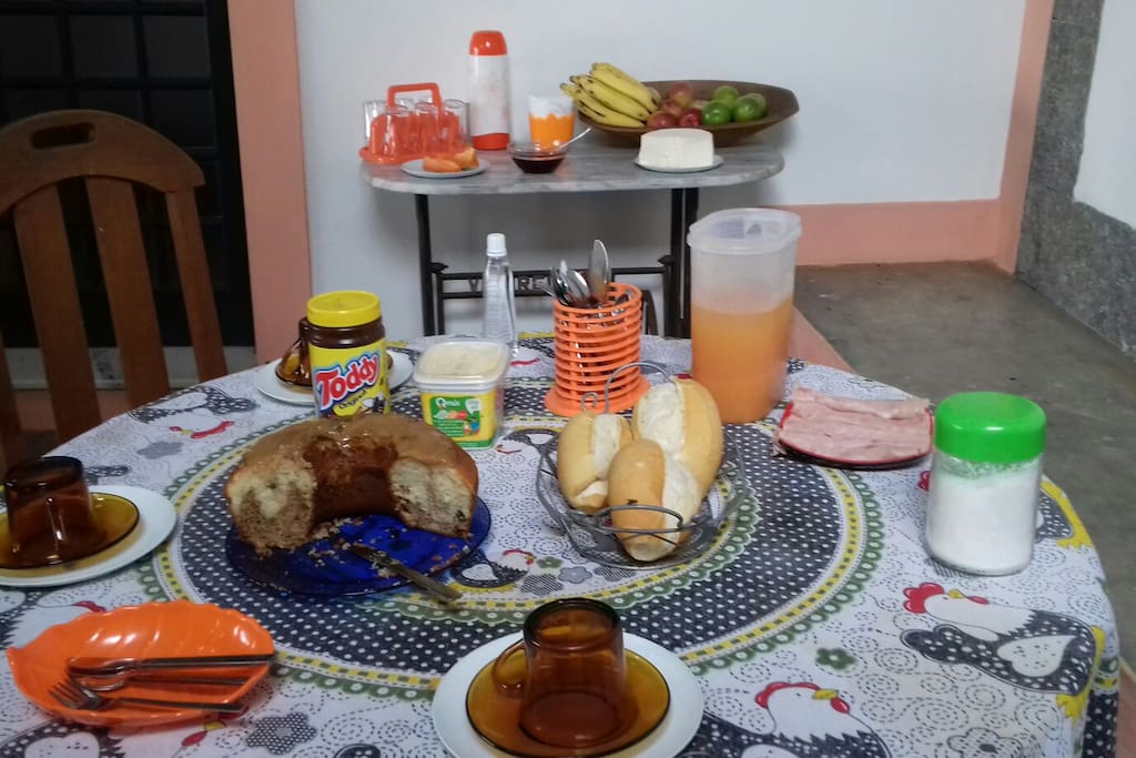 Café completo.