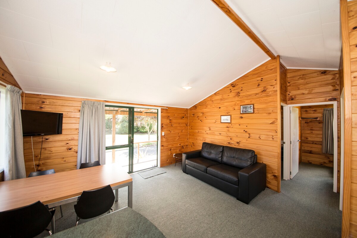 Ლაუნჯი და სასადილო