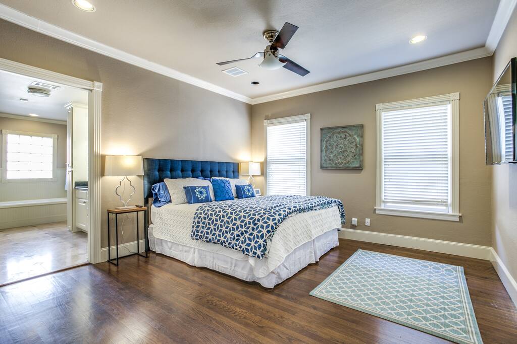 Master Bedroom - King