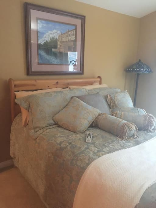 Queen Bed