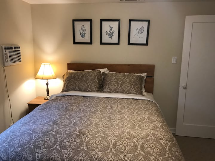 საძინებელი 1