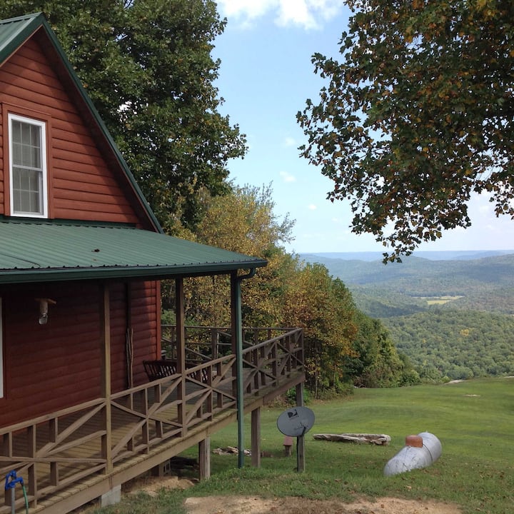 Sunrise Mountain Cabin Cabins for Rent in Altamont, Tennessee, United