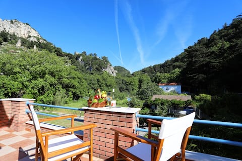 Potami river house, 2 minutes to the beach