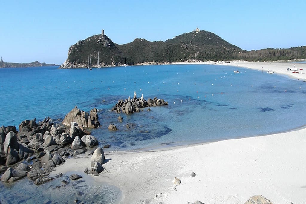 UNA DELLE SPIAGGE DI VILLASIMIUS