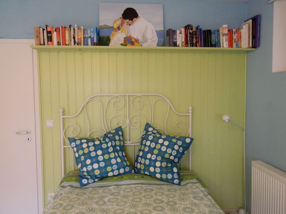 Schlafzimmer 1