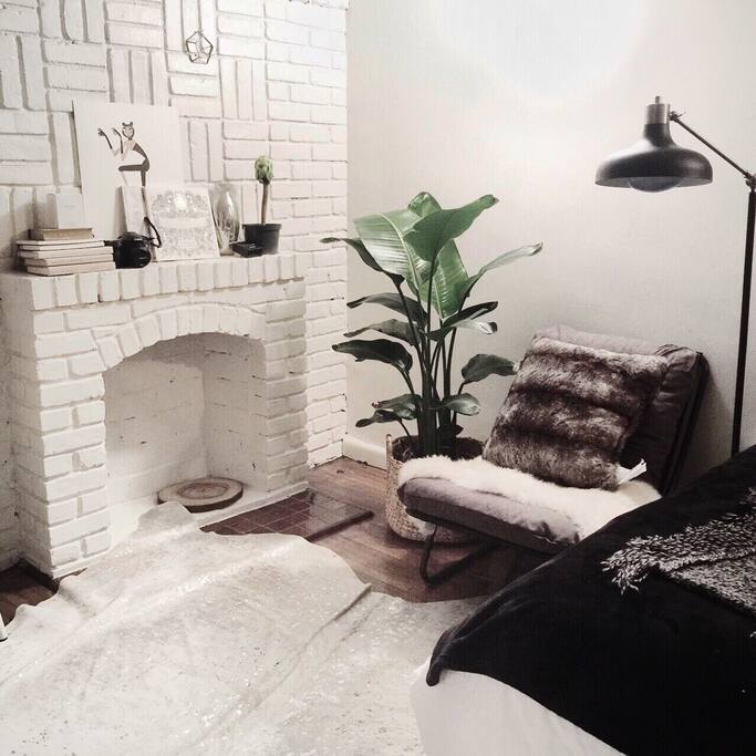 Lounging area