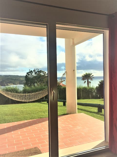 Imóvel de sucesso: Casa do Facho - T2 with amazing view by the Garden em São Martinho Do Porto