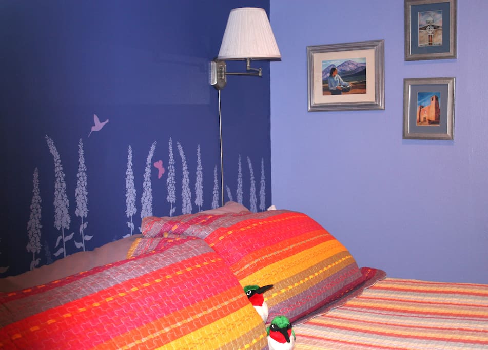 Hummingbird Room