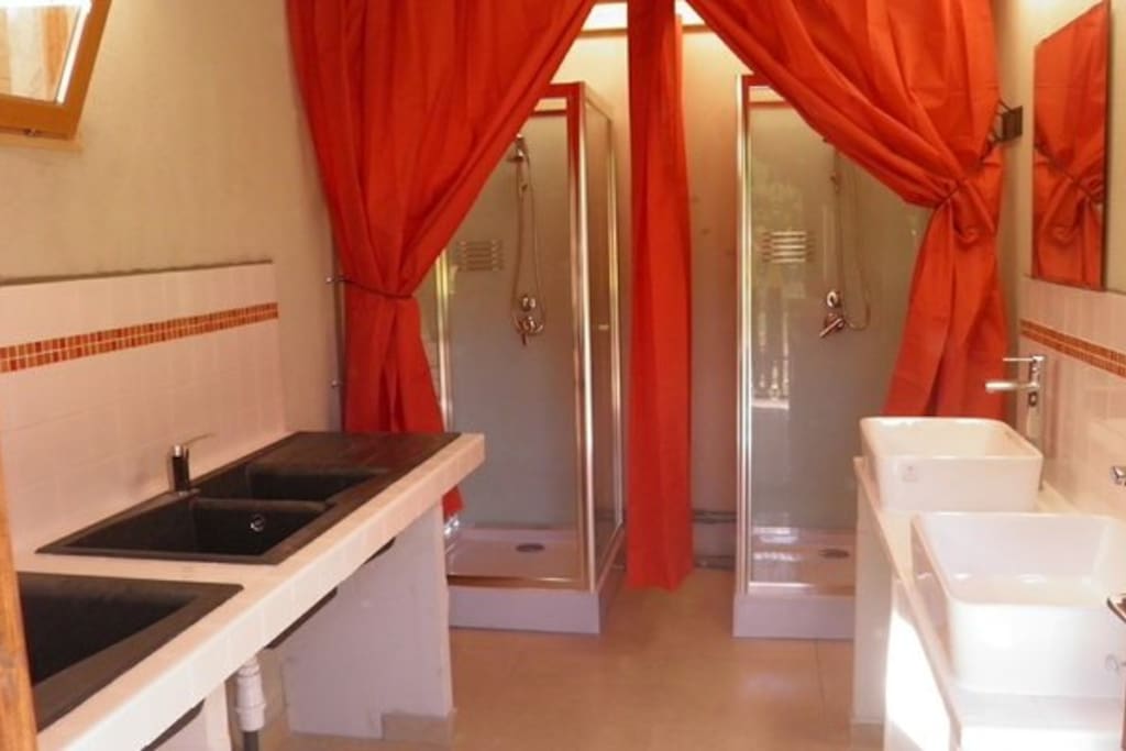 les sanitaires