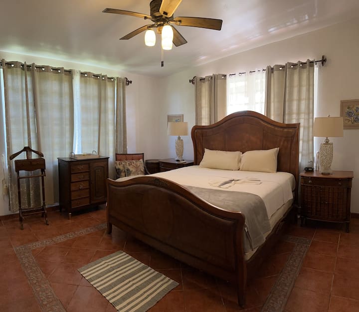 Preuređena glavna spavaća soba