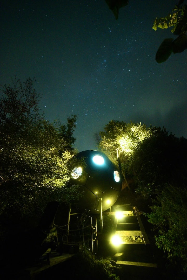 moon conker; llanafan-fawr, wales