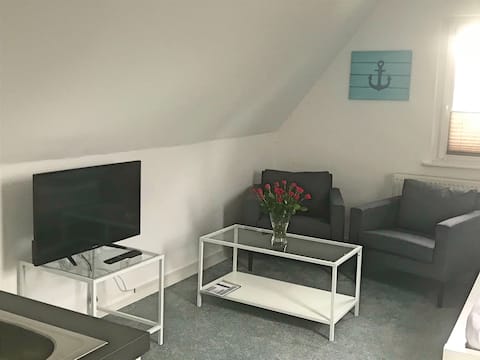Modern attic apartment*free Wi-Fi