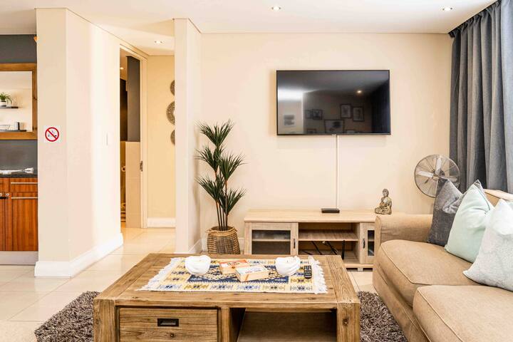 Big Bay Bloubergstrand Eden Apartment gallery image 4