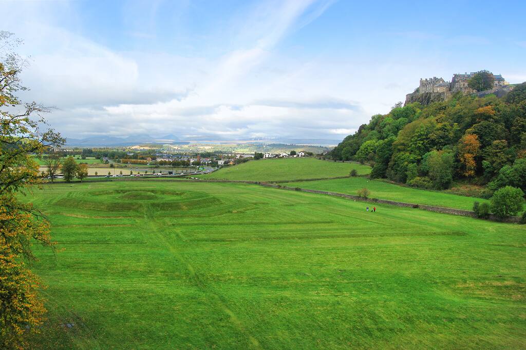 View of mountains and Castle