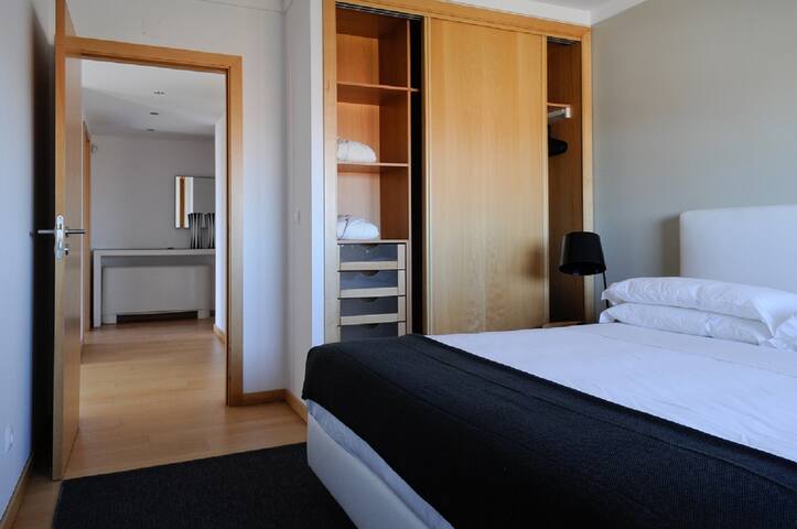 All services included!3 Bedroom apt Panoramic view gallery image 4