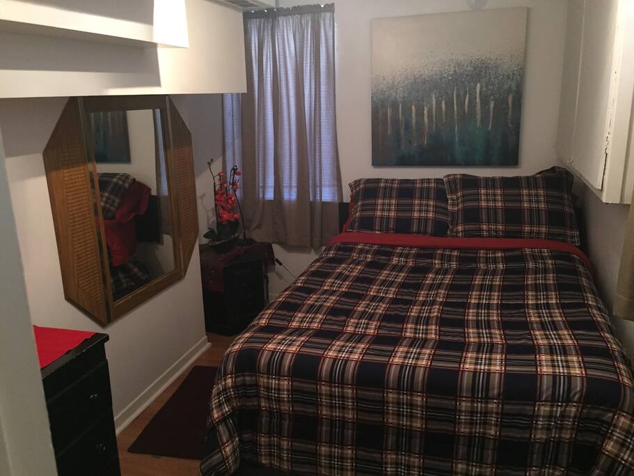Twin Bed in the Bedroom