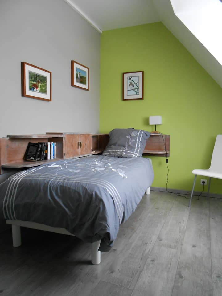 Dormitorio 4, cama individual