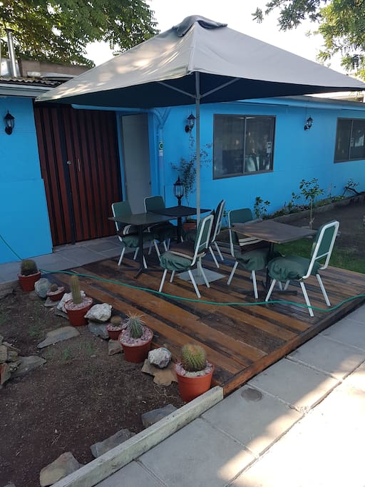 Terraza y Jardin interior zona wifi