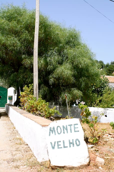 "Monte Velho" - The old farm house ... you can park your car at the gate under the shelter of the tree