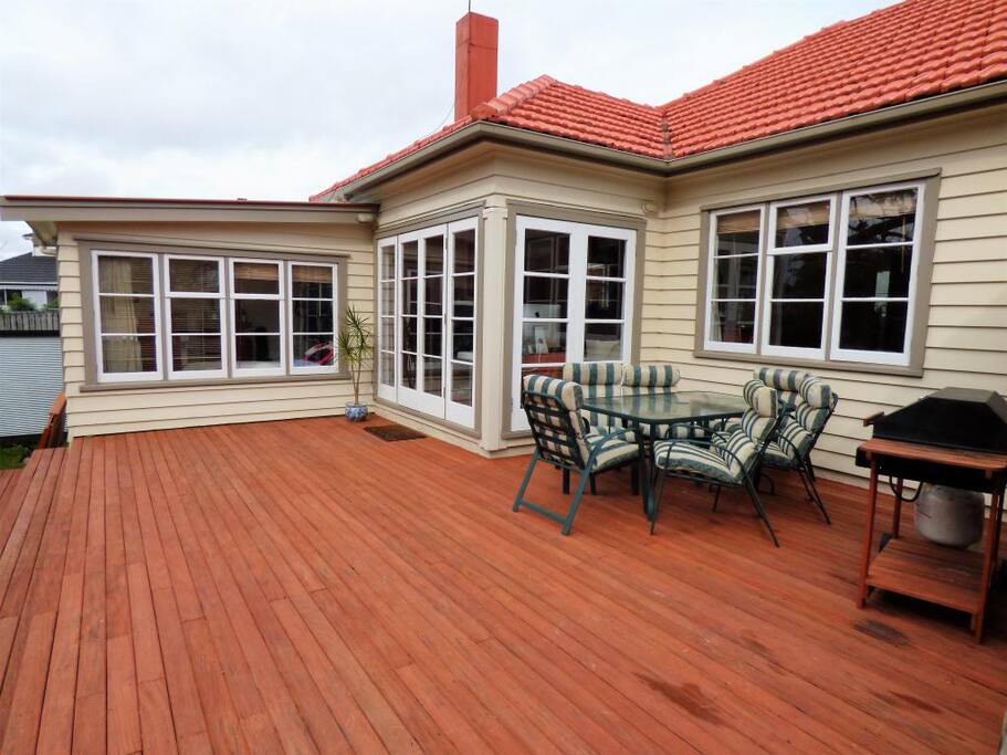 Great entertainment space!