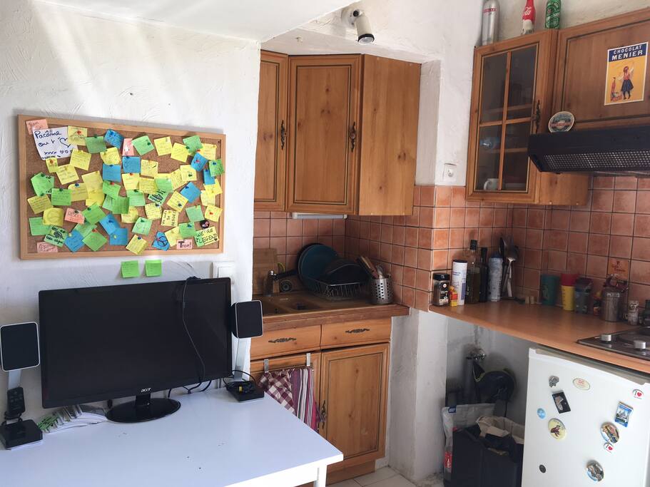 Living room part2 & Kitchen