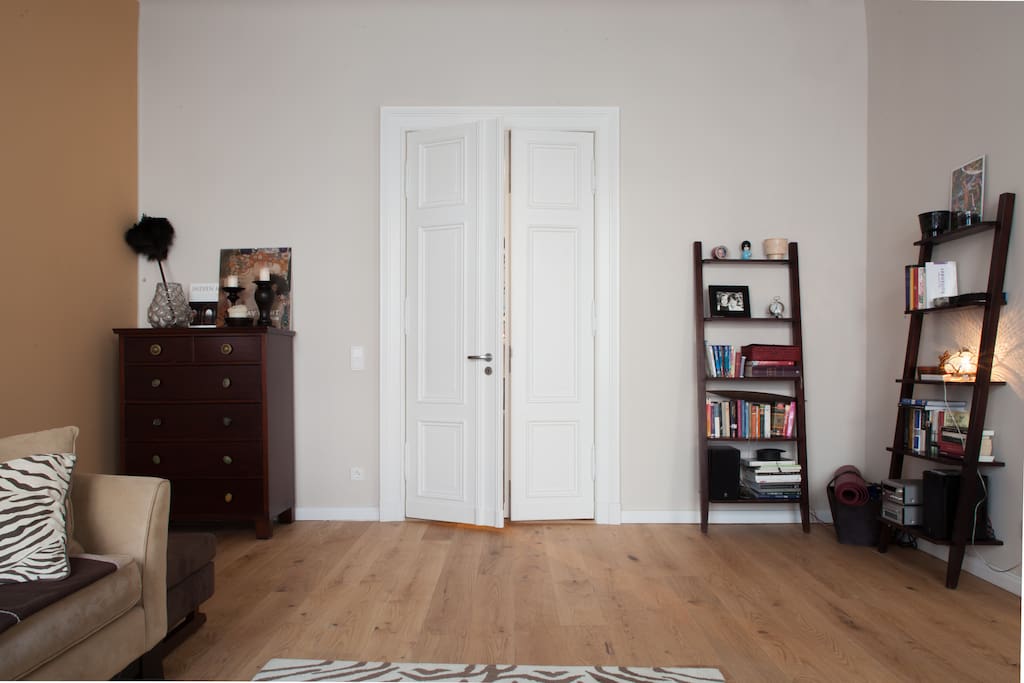 High ceilings, Parker flooring