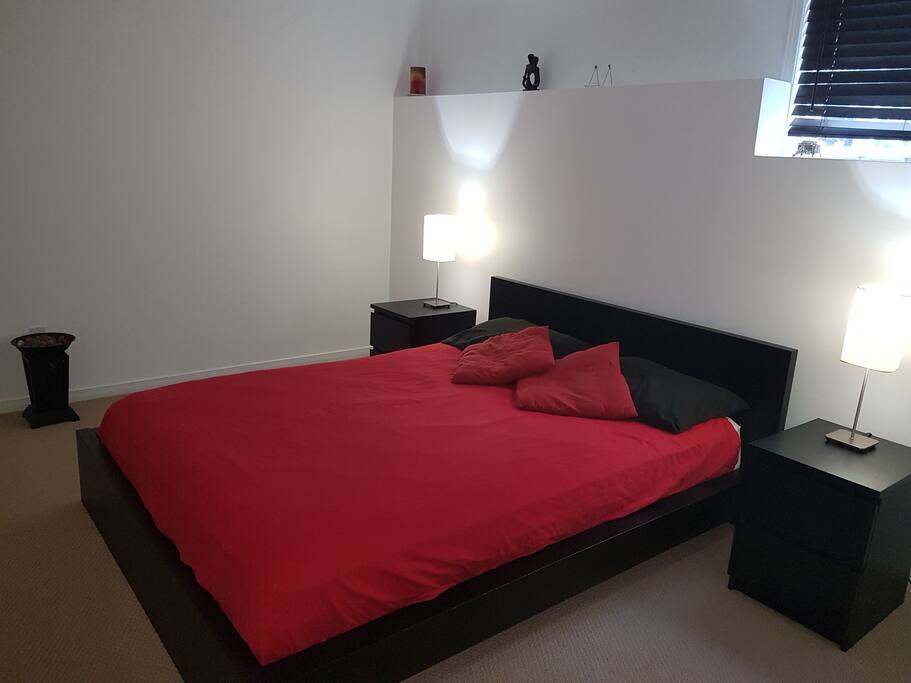 Have a great night sleep in this comfortable queen bed.
