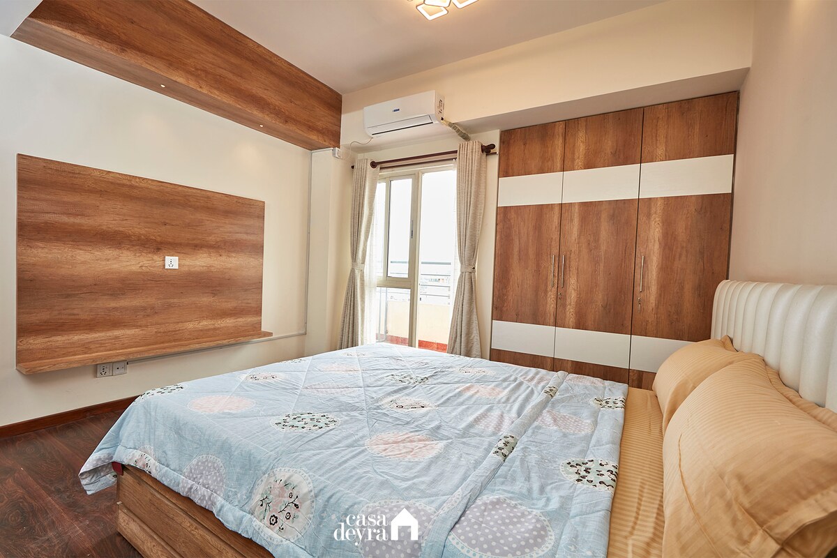 Удобното легло със самостоятелен балкон е свещен граал за перфектна спалня. 