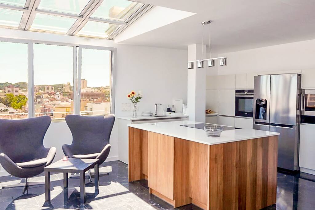 Open kitchen